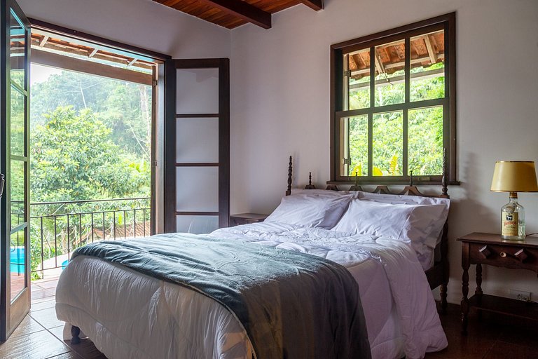 CurtaTere piscina lareira pet friendly jardim