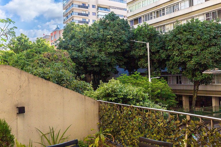 CurtaBotafogo: Qt, varanda vista p/ Cristo, metrô