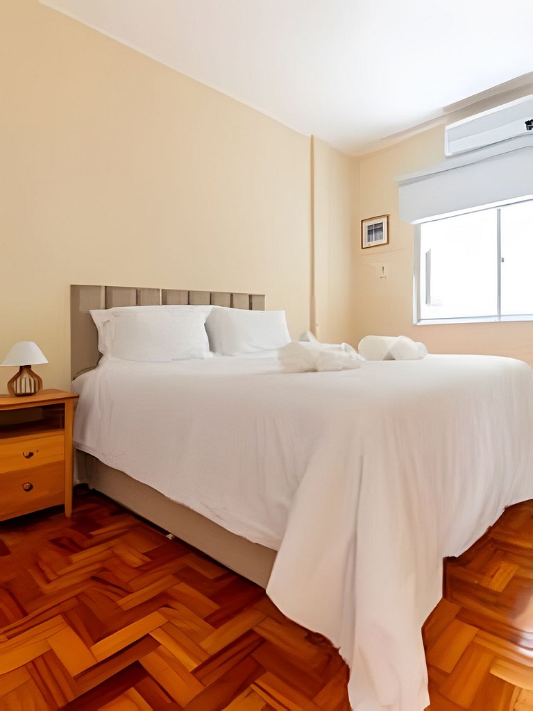 CurtaArpoador: 2 quartos, completo, 350m praias