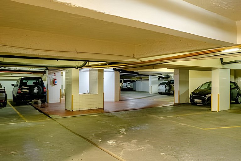 CurtaCopacabana: cobertura c/ garagem, iluminado.