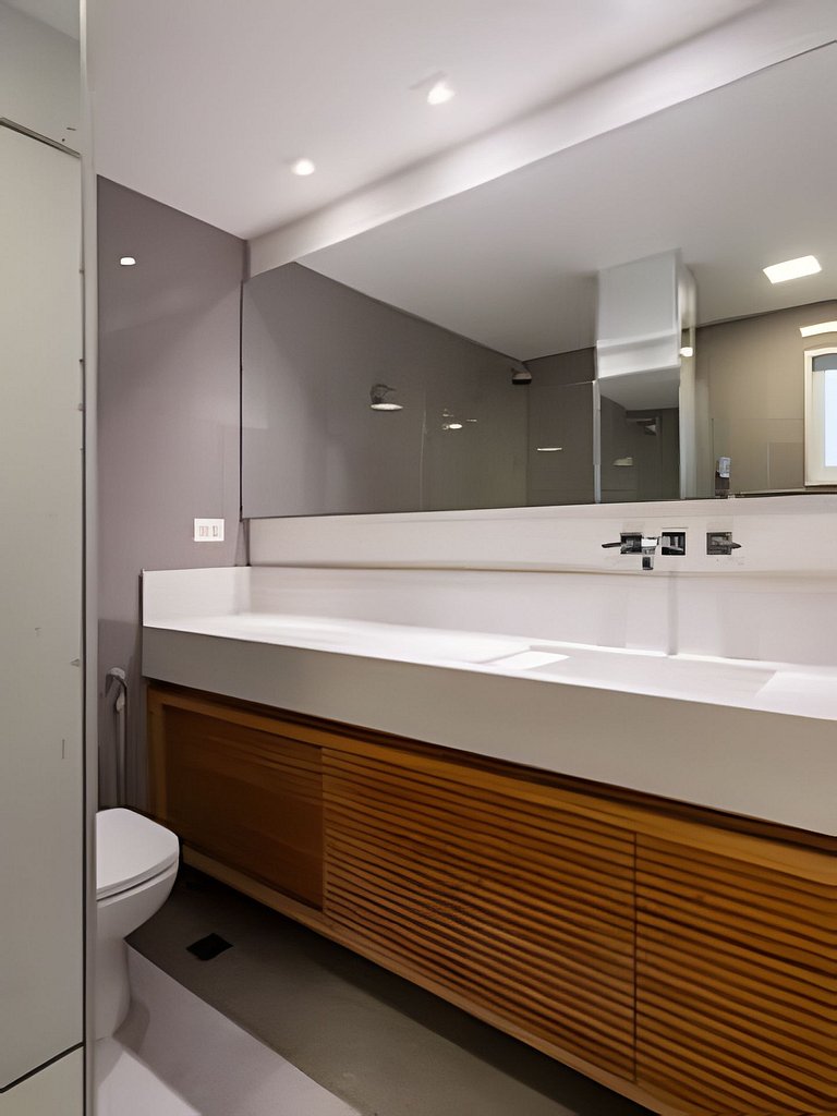 CurtaLeblon: Reformado, 2 quartos, 8 min da praia