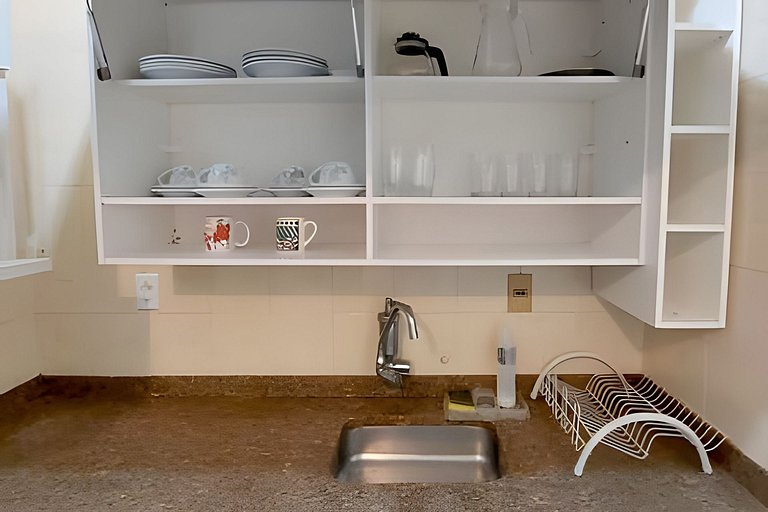 CurtaCopacabana: 2qts, wifi rápido, 5min praias